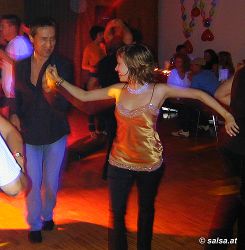 Kultur am Land: Salsa (anklicken zum Vergr�ssern - click to enlarge)