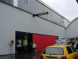 Eingang -  Click to enlarge - anklicken zum Vergr��ern, mit ALT+F4 wieder schliessen