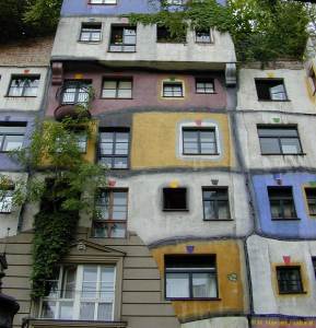 Wien: Hundertwasser - Haus (anklicken zum Vergr�ssern - click to enlarge)