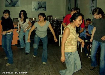 Salsa im artLabor, Dresden (anklicken zum Vergr��ern, mit ALT+F4 wieder schliessen)