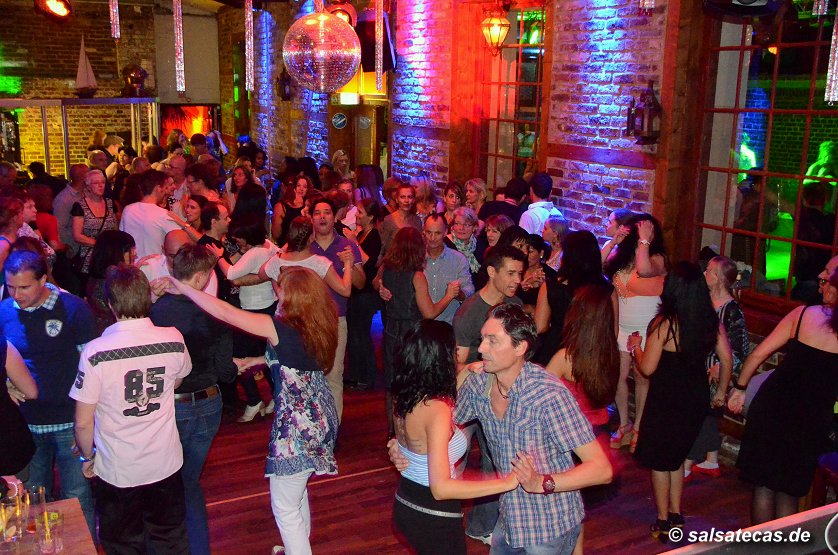 Salsa in D&uuml;ren: Endart