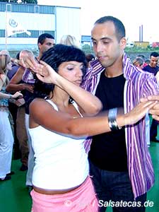 Salsaboot D�sseldorf