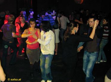 Salsa in der Palette, Halle (anklicken zum Vergr��ern)