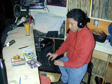 DJ Ernesto (anklicken zum Vergr&ouml;�ern - click to enlarge)