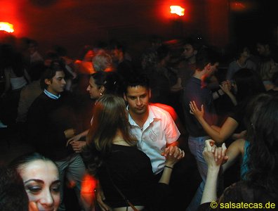 Bremen: Salsa in der Beluga-Bar, Auf den H�fen