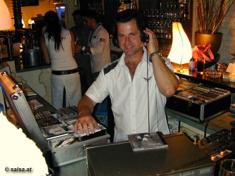 Salsa in Kempten: DJ Pablo (anklicken zum Vergr&ouml;�ern - click to enlarge)