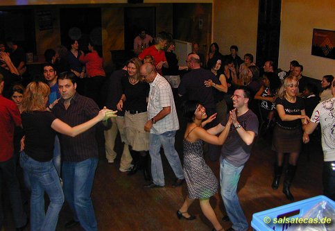 Salsa in H�hr-Grenzhausen bei Koblenz: die Gass