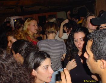 (zum Vergr�ssern anklicken, mit ALT+F4 schliessen - click to enlarge)