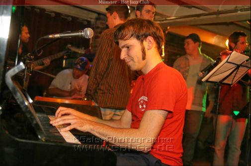 Salsa in M�nster: Hotjazzclub