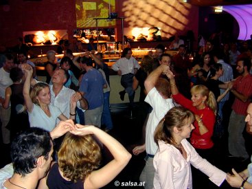 Salsa Disco in M&uuml;nchen: 2Rooms (anklicken zum Vergr��ern - click to enlarge)