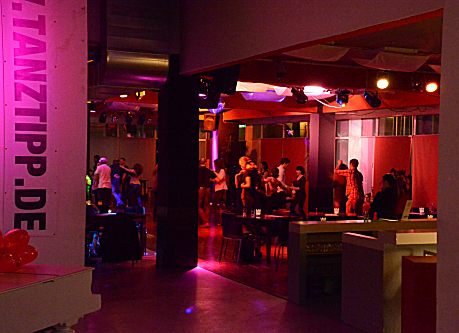 Salsa mit Marion Morena in der Tanzschule am Deutschen Theater in M�nchen