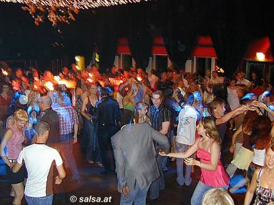 Salsa in N&uuml;rnberg: Parkcaf�