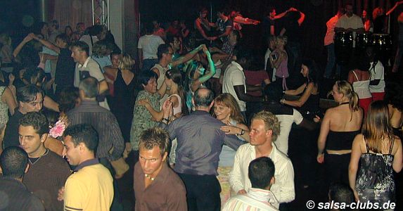 Salsa in N&uuml;rnberg: Parkcaf�